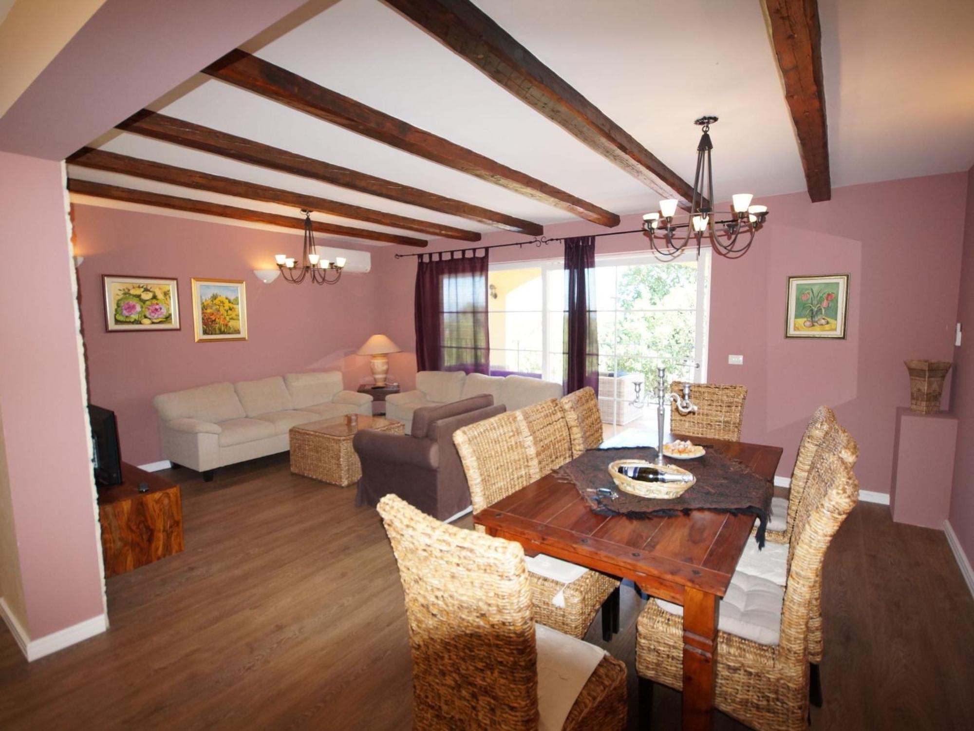Rakalj Lovely Villa With Pool, Wellness And Fenced Garden מראה חיצוני תמונה