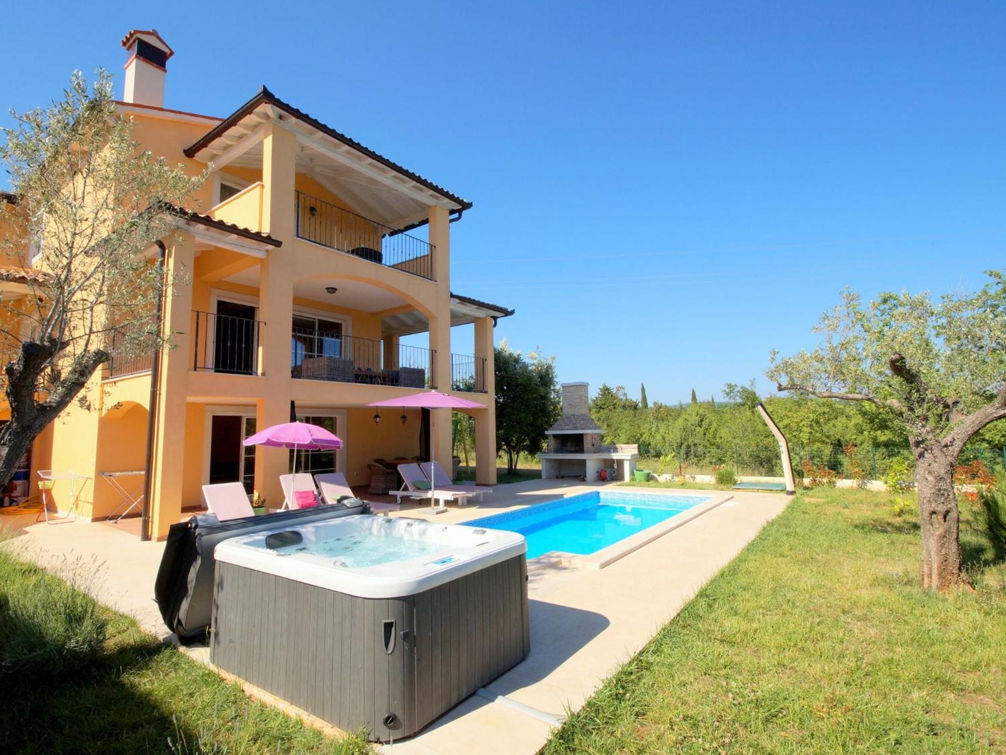 Rakalj Lovely Villa With Pool, Wellness And Fenced Garden מראה חיצוני תמונה