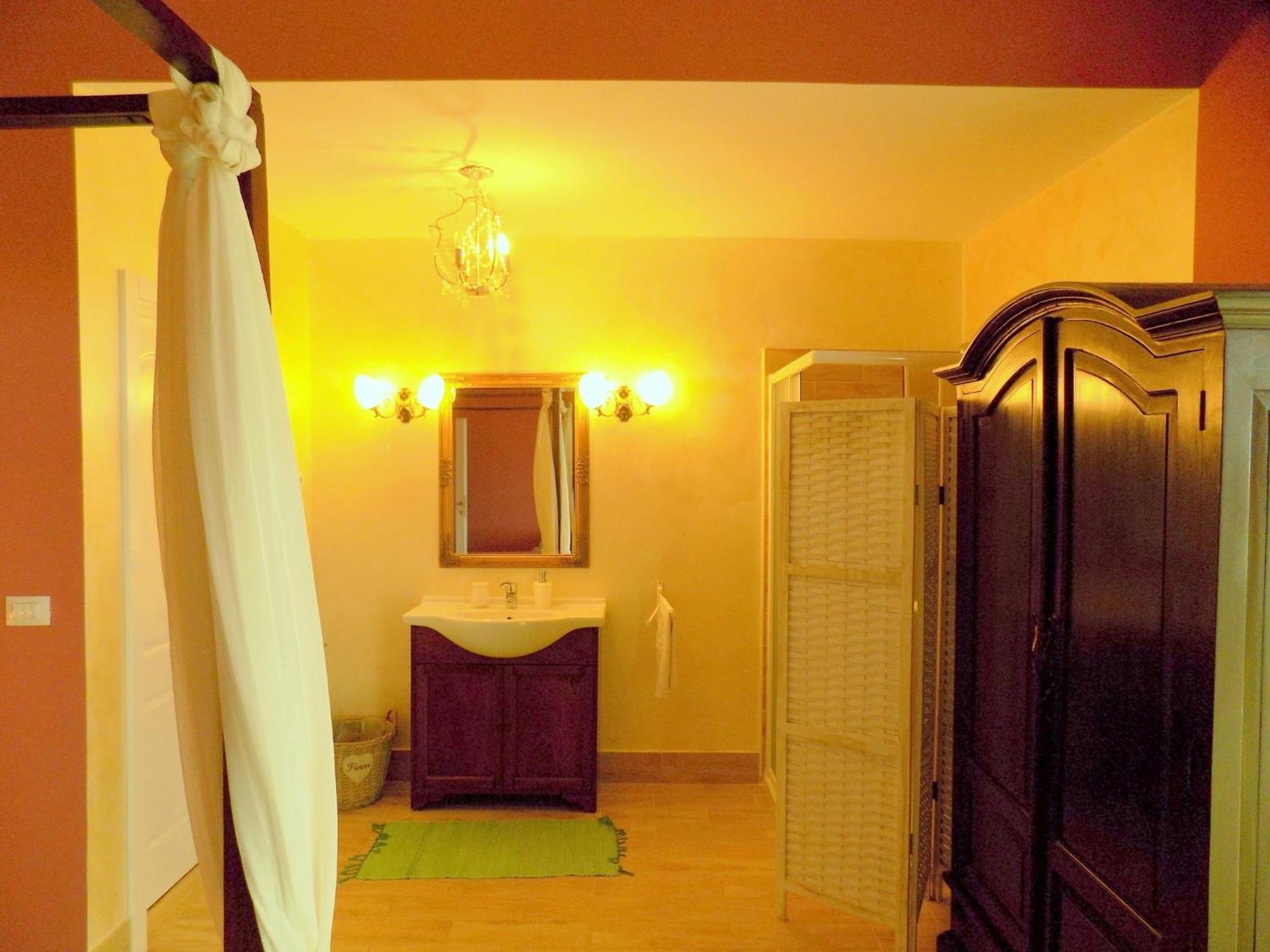 Rakalj Lovely Villa With Pool, Wellness And Fenced Garden מראה חיצוני תמונה